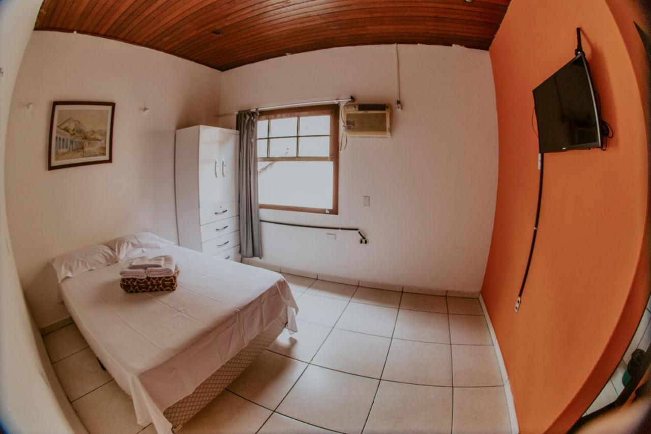 Carpe Diem Hostel & Pousada Парати Екстериор снимка