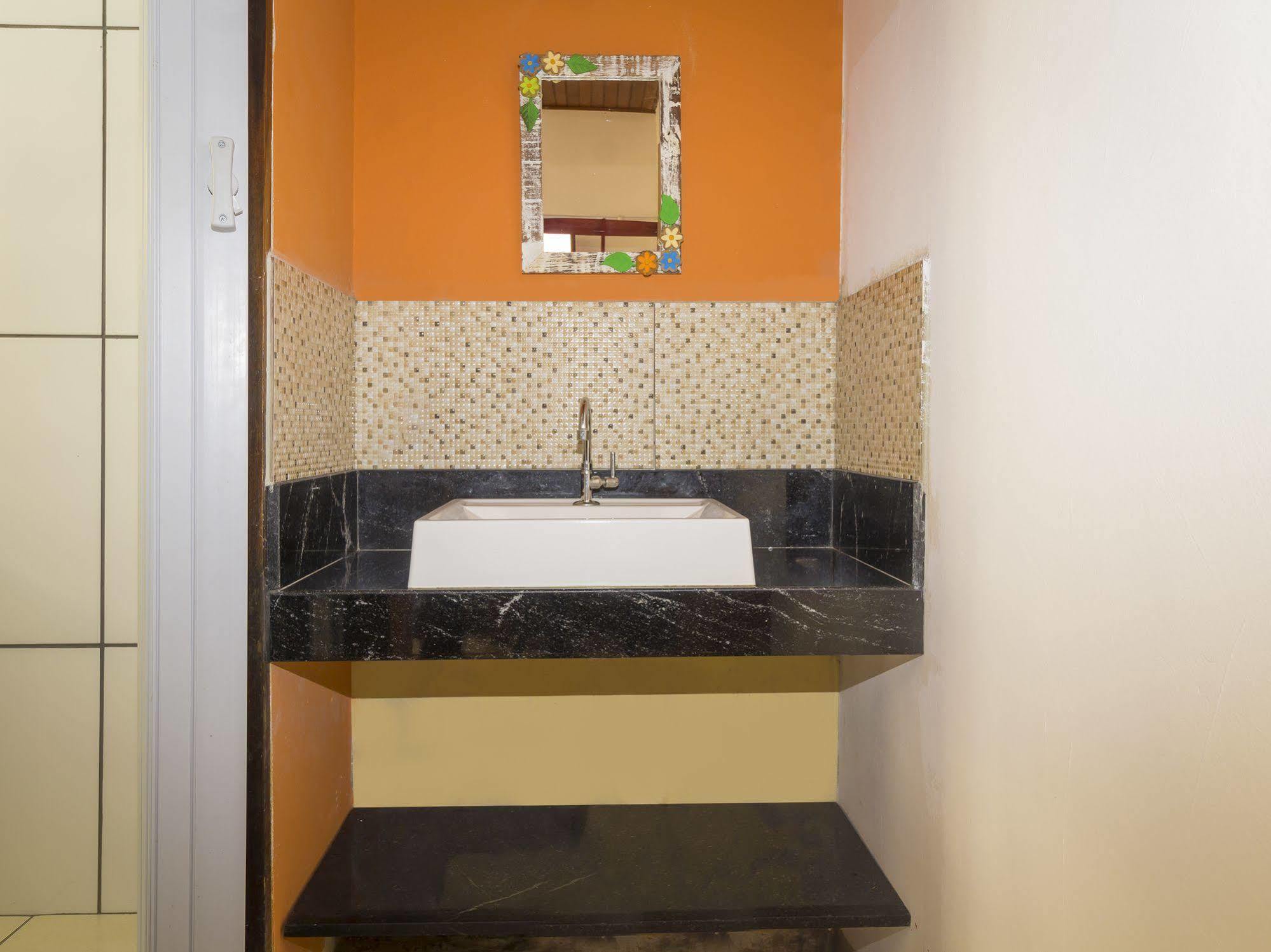 Carpe Diem Hostel & Pousada Парати Екстериор снимка