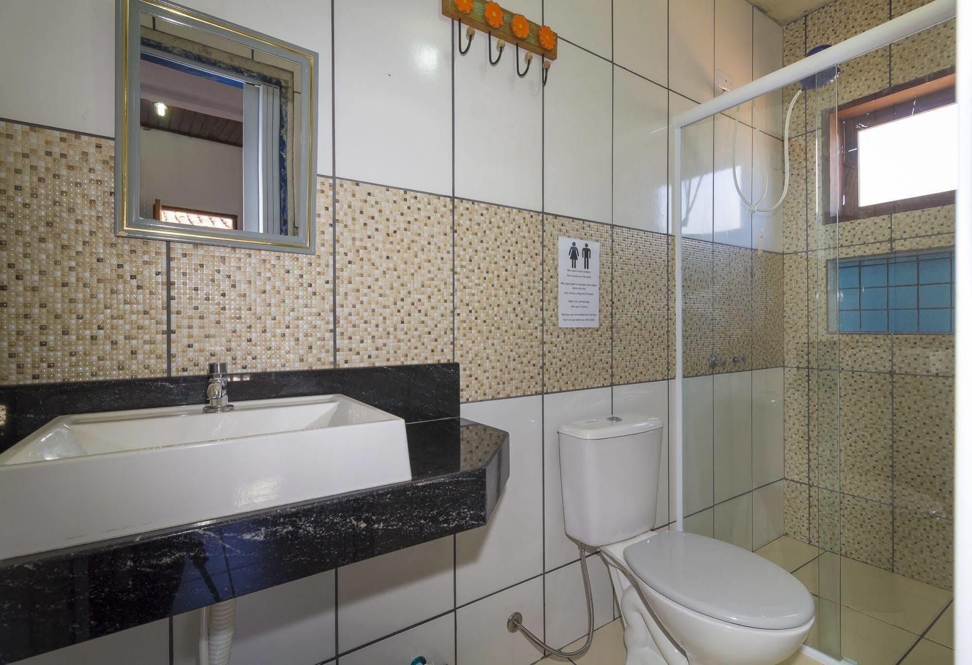 Carpe Diem Hostel & Pousada Парати Екстериор снимка